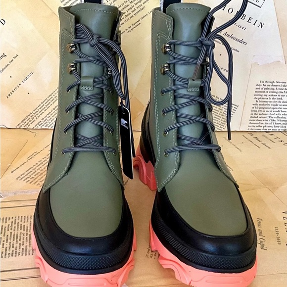 Free People Movement X SOREL Brex Lace Boot Stone Green Black Coral - Picture 8 of 12